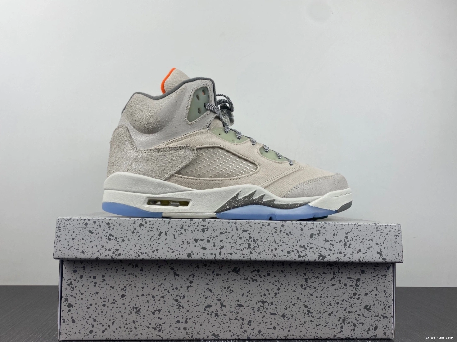 Retro 5 Jordan Air FD9222-180 